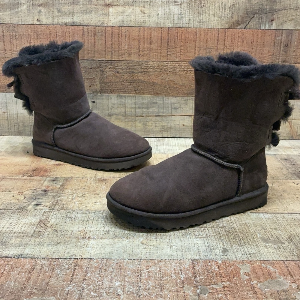 UGG Boots Womens Size 9 40 Brown Suede Shearling Bow Mid Calf Pull On Winter